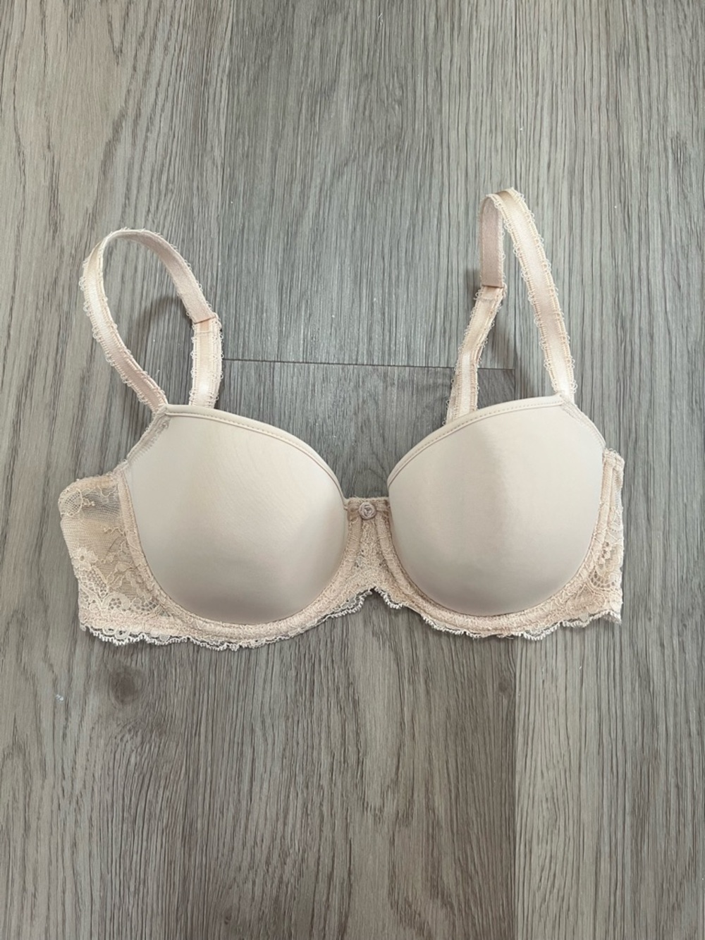 Wacoal 853155 Seduction Demi Contour Bra Nude Lace Trim Underwire Size 32D